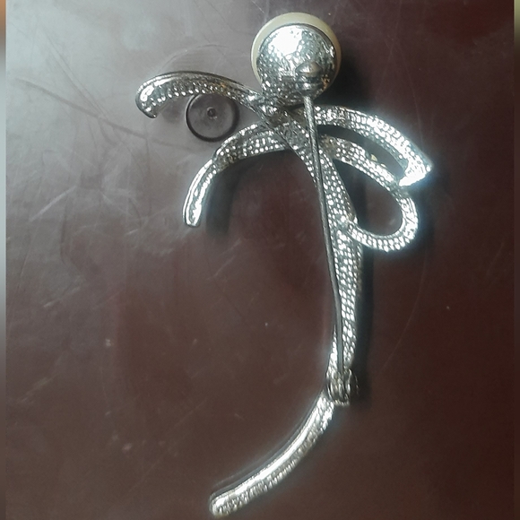 Diamond Pearl Brooch - Picture 4 of 4